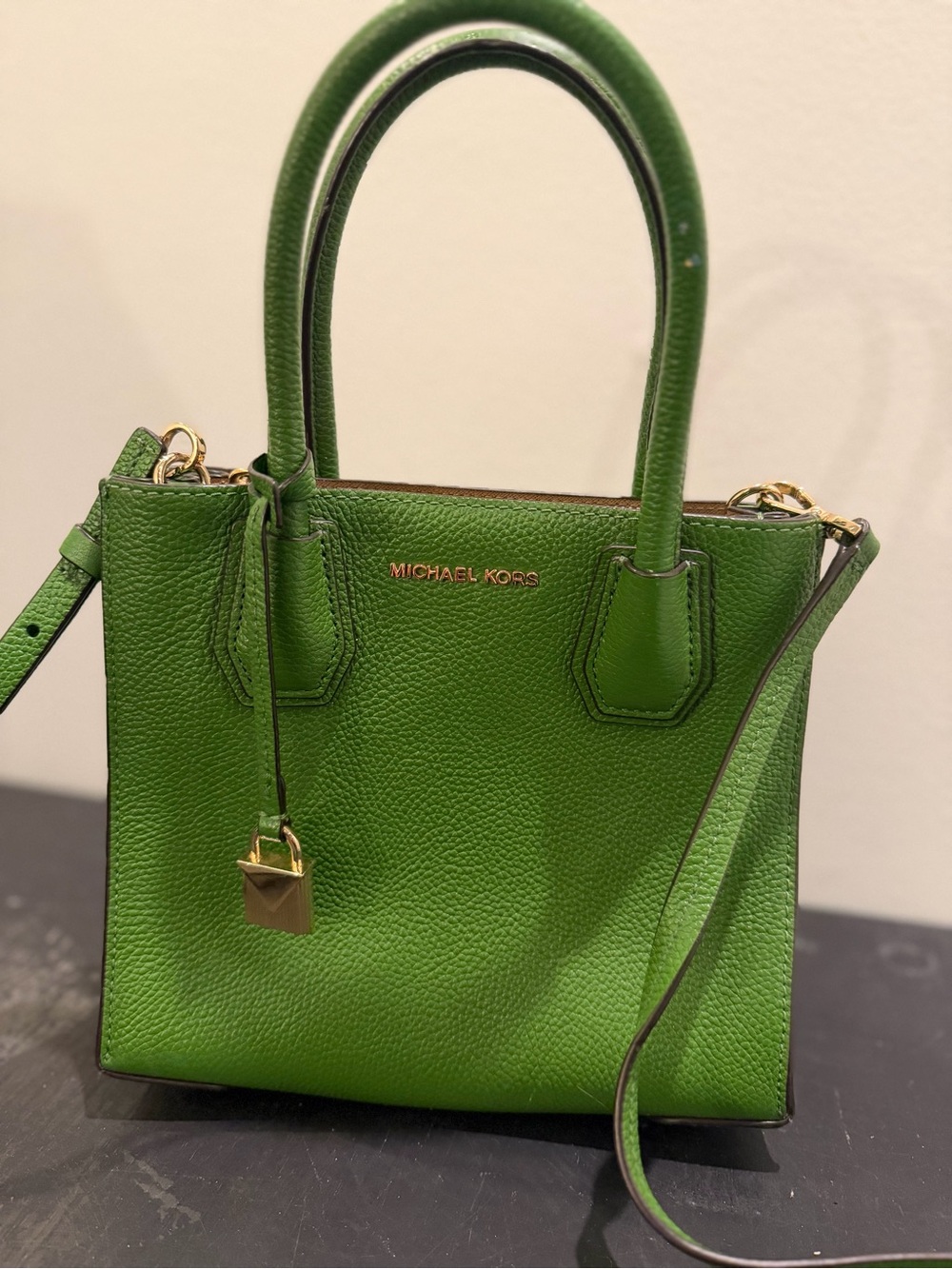 Michael Kors Green Mercer Pebbled Leather Mini Satchel with Crossbody Strap - Picture 2 of 7